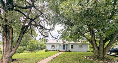 209 Delaware St, Oskaloosa, KS, 66066-4179 | Card Image