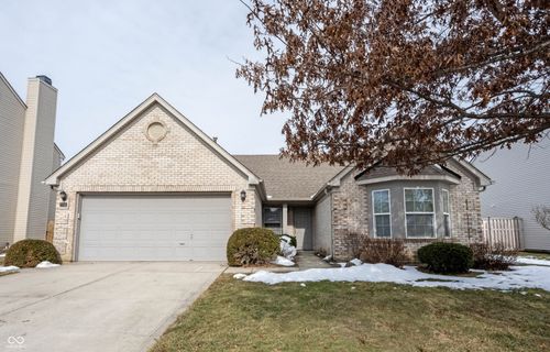 6052 W Bayfront Shrs, Mccordsville, IN, 46055-9203 | Card Image