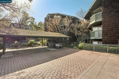 911 Dewing Ave, Lafayette, CA, 94549-4222 | Card Image