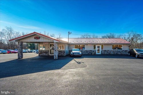 422 W Loudon St, CHAMBERSBURG, PA, 17201-2028 | Card Image