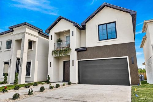 2708 E Solar Dr, Mission, TX, 78574-3377 | Card Image