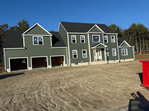121 Valerie Run, Northbridge, MA, 01534-1461 | Card Image