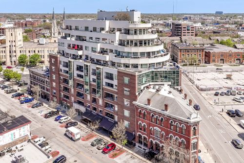unit-303-333 Massachusetts Ave, Indianapolis, IN, 46204-2039 | Card Image