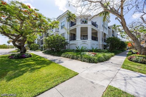 202-411 6th St S, Naples, FL, 34102-6635 | Card Image