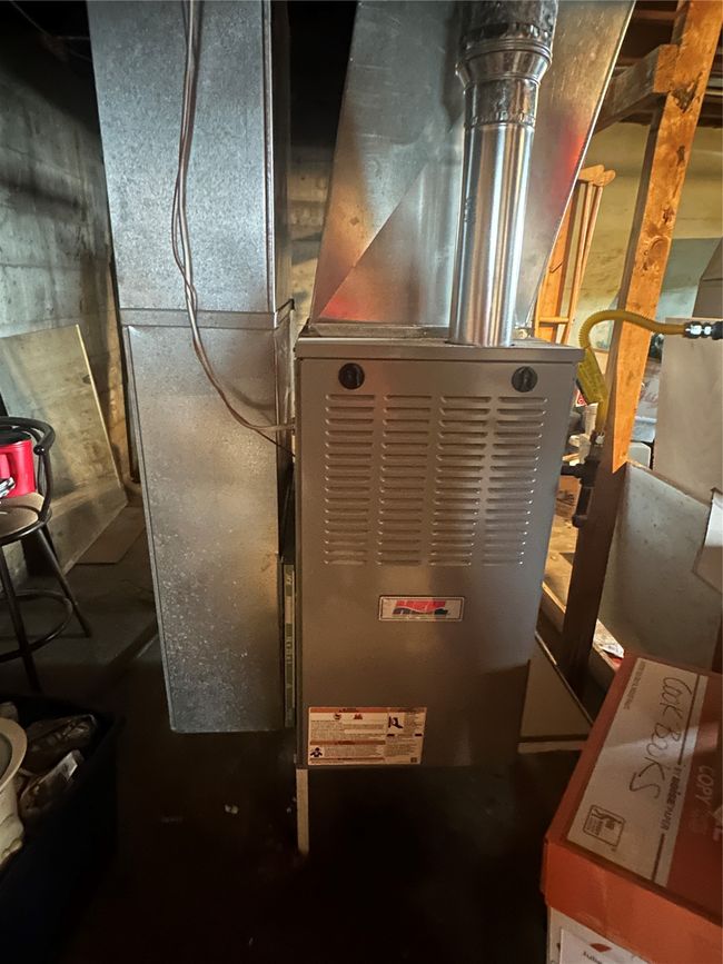 View of utility room | Image 18