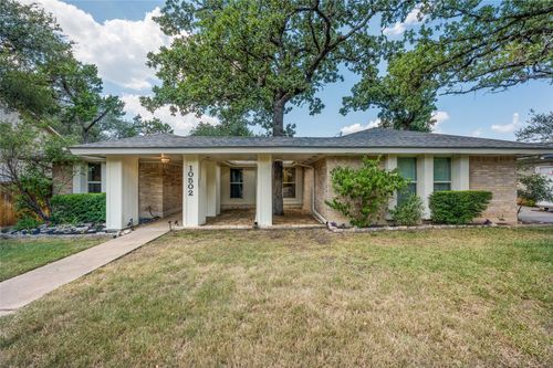 10502 Spicewood Pkwy, Austin, TX, 78750-3304 | Card Image