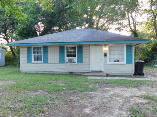 404 4th St Se, Springhill, LA, 71075-3412 | Card Image