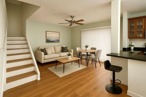 00-14795 Sw 97th Ter, Miami, FL, 33196-1648 | Card Image