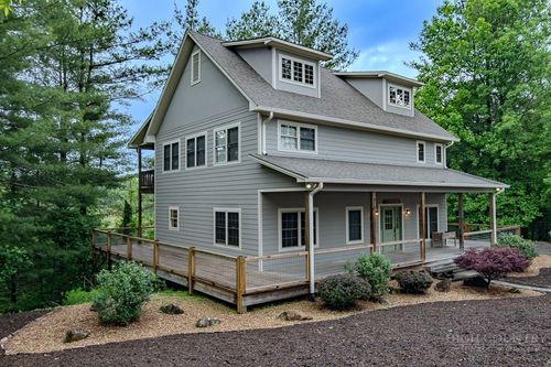 706 Village Pine Dr, Jefferson, NC, 28640-6914 | Card Image