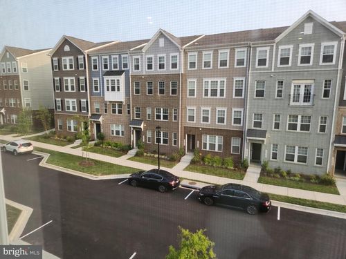 10506 Jim Lovell Ln, LANHAM, MD, 20706-2592 | Card Image