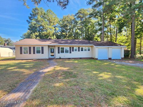 3313 S Church St, Fountain, NC, 27829-9606 | Card Image
