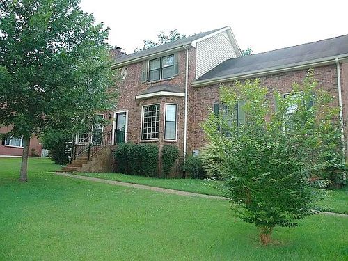 1011 Singing Springs Rd, Mount Juliet, TN, 37122-8107 | Card Image