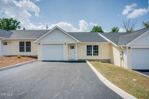 1-1026 W G St, Elizabethton, TN, 37643-2972 | Card Image