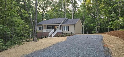 1234 Bonita St, Asheboro, NC, 27205-2009 | Card Image