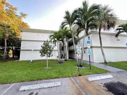 apt-308-4205 N University Dr, Sunrise, FL, 33351-6234 | Card Image