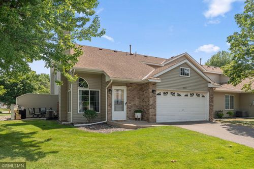 10751 Redwood St Nw, Coon Rapids, MN, 55433-4328 | Card Image