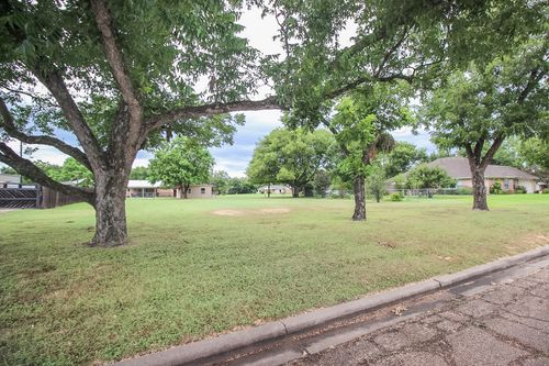 TBD Brettwood, Woodway, TX, 76712 | Card Image