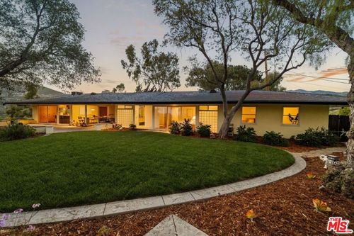 2940 Marcia Road, Glendale, CA, 91208 | Card Image