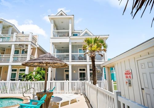 8-4903 State Highway 361, Port Aransas, TX, 78373-9704 | Card Image