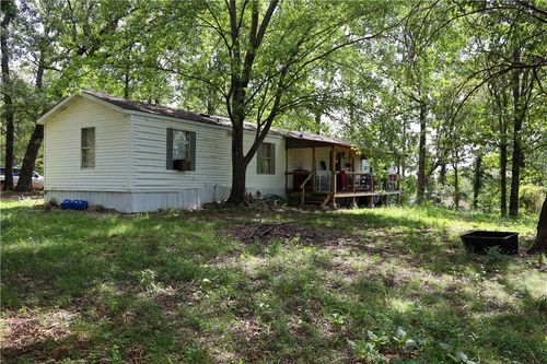 16447 Hook Dr, Siloam Springs, AR, 72761-8928 | Card Image