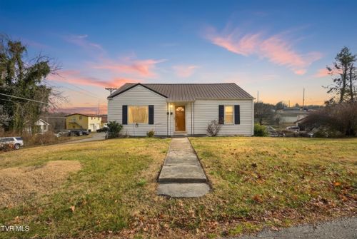 1501 Kentucky Ave, Bristol, TN, 37620-5032 | Card Image