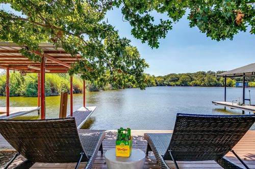 4610 Retreat Ct, Granbury, TX, 76049-6242 | Card Image