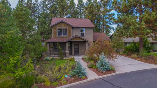 19603 Greatwood Loop, Bend, OR, 97702-2791 | Card Image