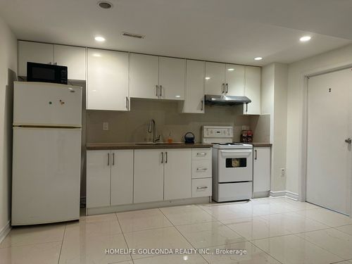 37 Halder Cres, Markham, ON, L3R7E9 | Card Image