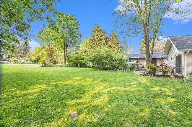 297 Washington St E, House other with 5 bedrooms, 2 bathrooms and null parking in Almont MI | Image 22