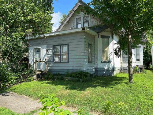 923 N 8th St, Vincennes, IN, 47591-3115 | Card Image
