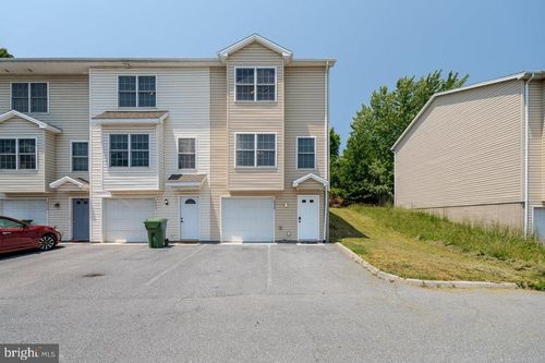 2330 Wishing Well Ct, HARRISONBURG, VA, 22801-7731 | Card Image