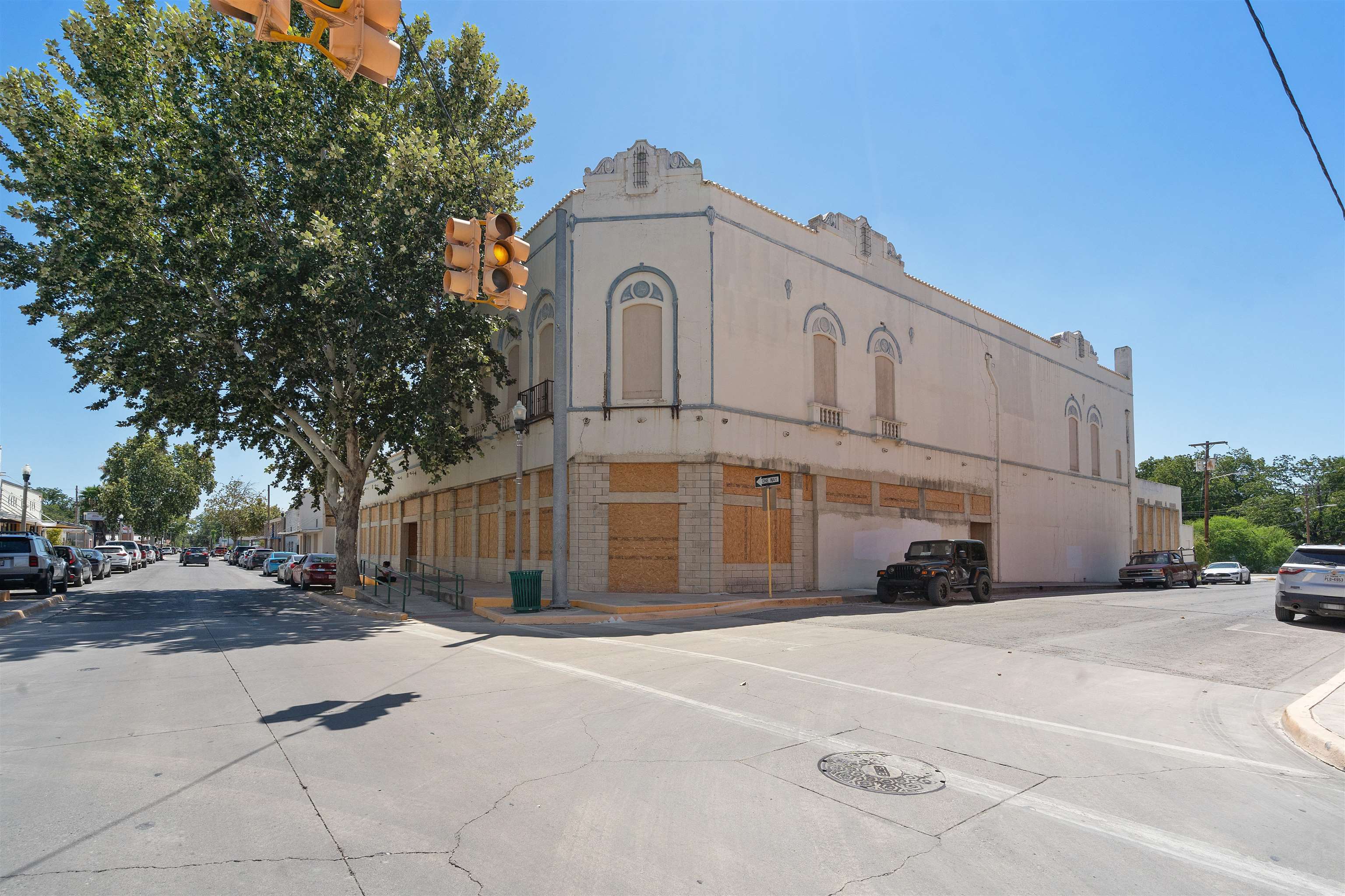Commercial Sale in Del Rio 2