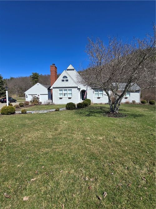 8507 State Route 415, Campbell, NY, 14821-9795 | Card Image