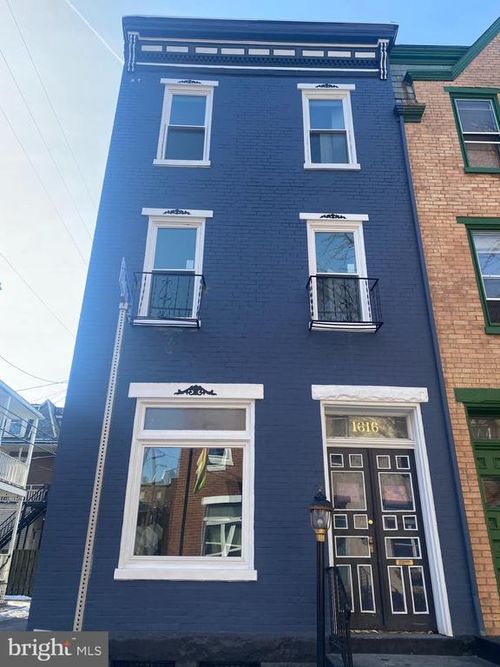 1616 Penn St, Harrisburg, PA, 17102-2436 | Card Image