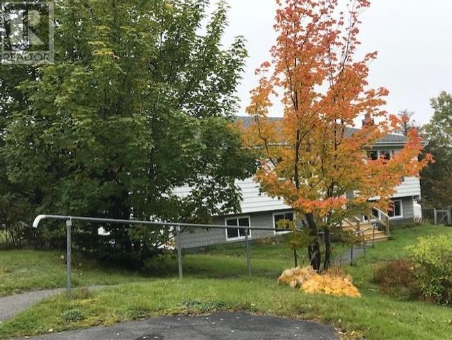 5 Joy Place, House other with 4 bedrooms, 2 bathrooms and null parking in Catalina NL | Image 4