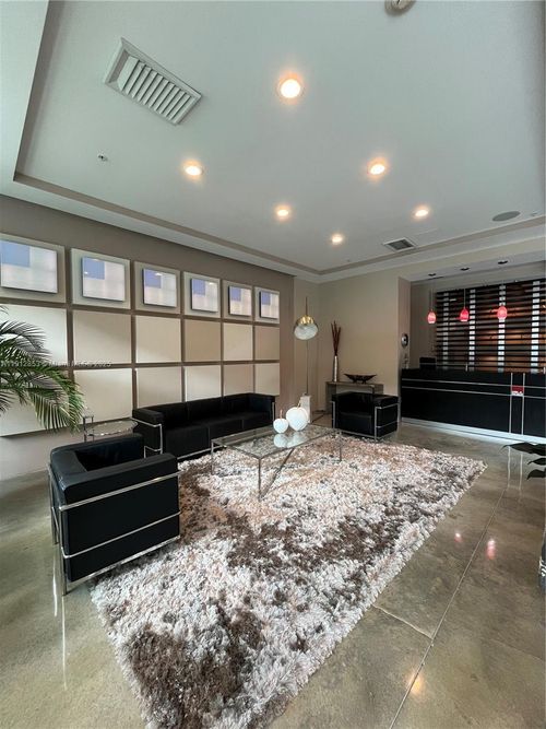 apt-802-313 Ne 2nd St, Fort Lauderdale, FL, 33301-1251 | Card Image