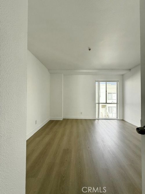 unit-16-116 W Maple St, Glendale, CA, 91204-4903 | Card Image