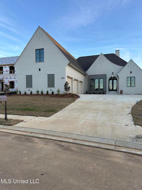 224 Welchshire Dr, Madison, MS, 39110 | Card Image