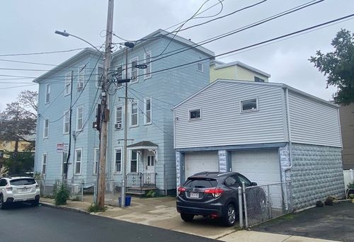 281 Cardinal Medeiros Ave, Cambridge, MA, 02141-2095 | Card Image