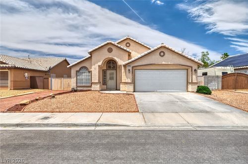 5709 Wandering Ivy St, Las Vegas, NV, 89130-4911 | Card Image