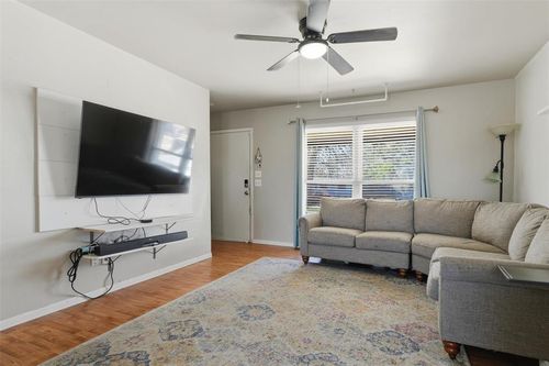 6300 Nw 21st Dr, Bethany, OK, 73008-5916 | Card Image