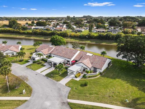 5650 Parkwalk Cir E, Boynton Beach, FL, 33472-2314 | Card Image