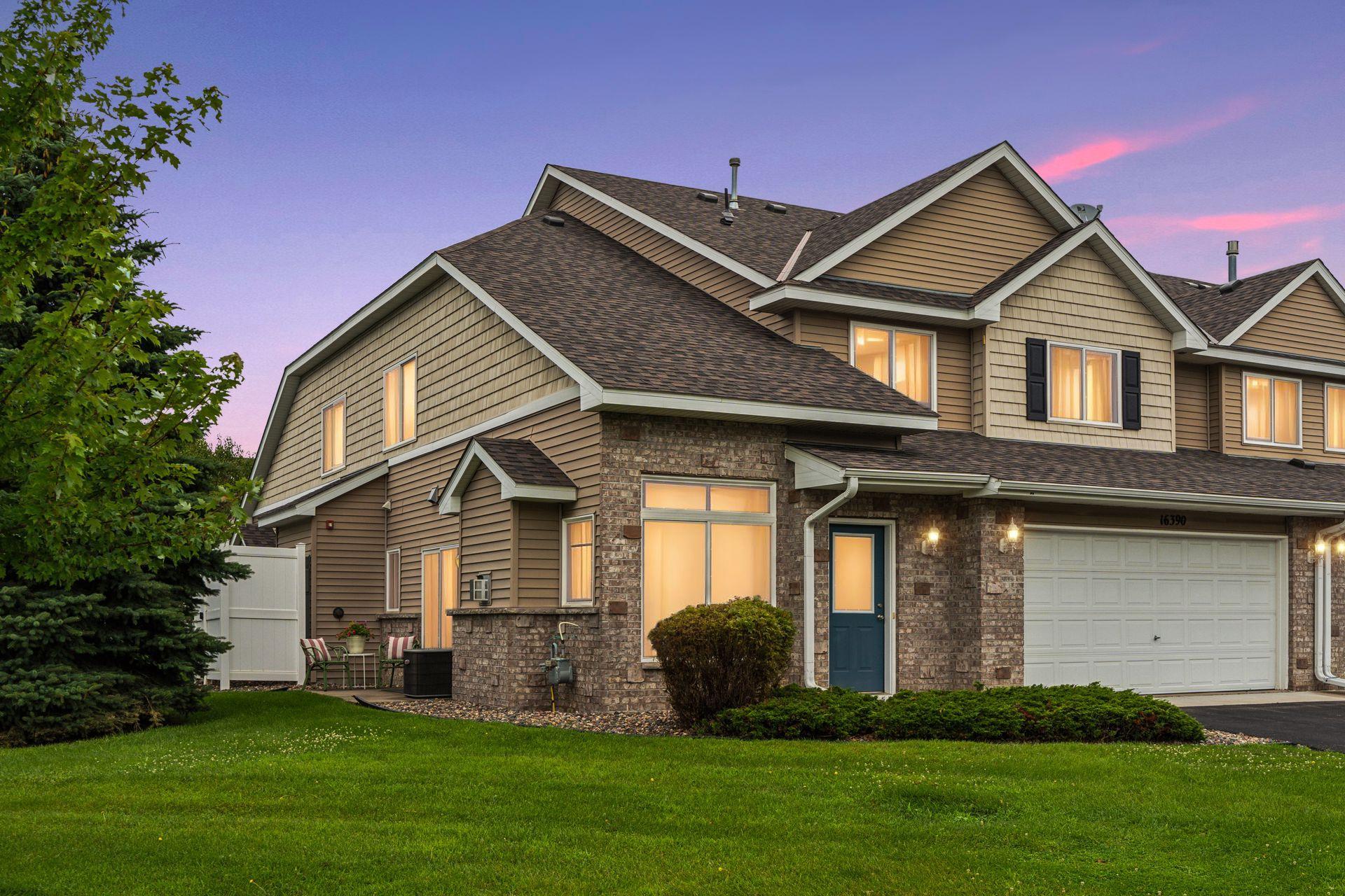 Elm Creek Ln, Lakeville, MN 55044