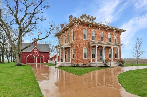 15501 Indian Prairie Rd, White Pigeon, MI, 49099-8408 | Card Image