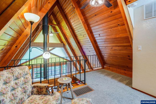 6700 Acorn Way Se, House other with 3 bedrooms, 2 bathrooms and null parking in Turner OR | Image 25