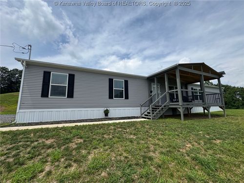 6498 Triplett Ridge Rd, Clay, WV, 25043 | Card Image