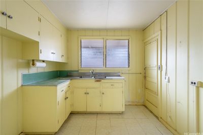 Kitchen | Image 3