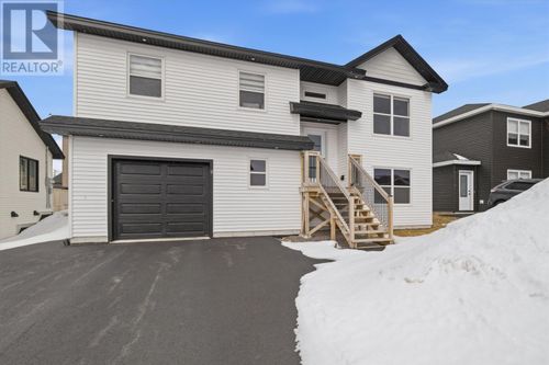9 Lawn Point Ave, Mount Pearl, NL, A1N0K1 | Card Image