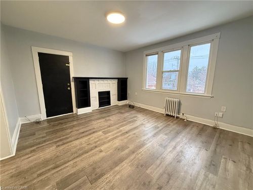 12-128 Carrick Ave, Hamilton, ON, L8M2W6 | Card Image