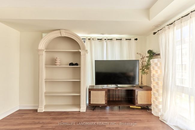 1102 - 65 Lindcrest Manor, Condo with 3 bedrooms, 3 bathrooms and 2 parking in Markham ON | Image 8